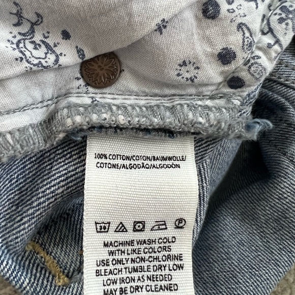 We The Free Denim Shorts 100% Cotton - Picture 3 of 5